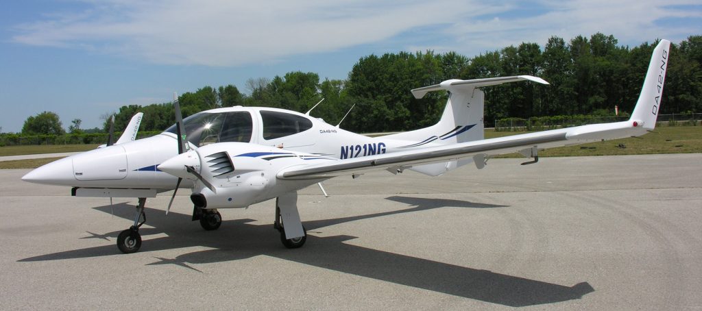 DA42_NG_Side View-crp